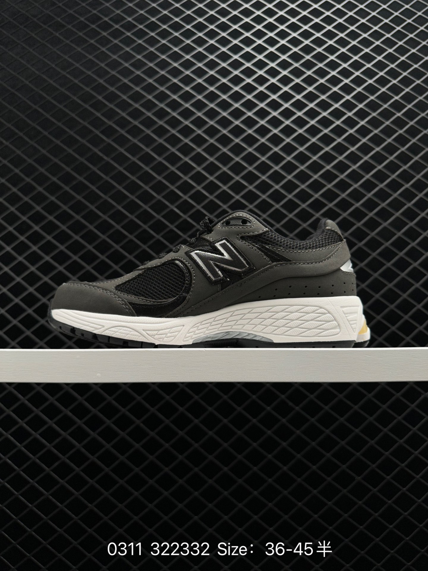 New Balance  ML2002RBA